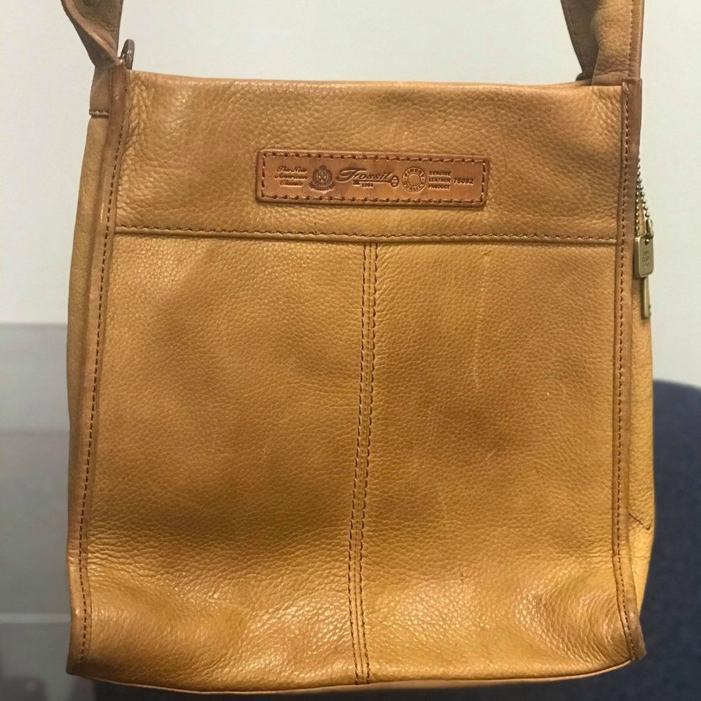 Fossil Crossbody